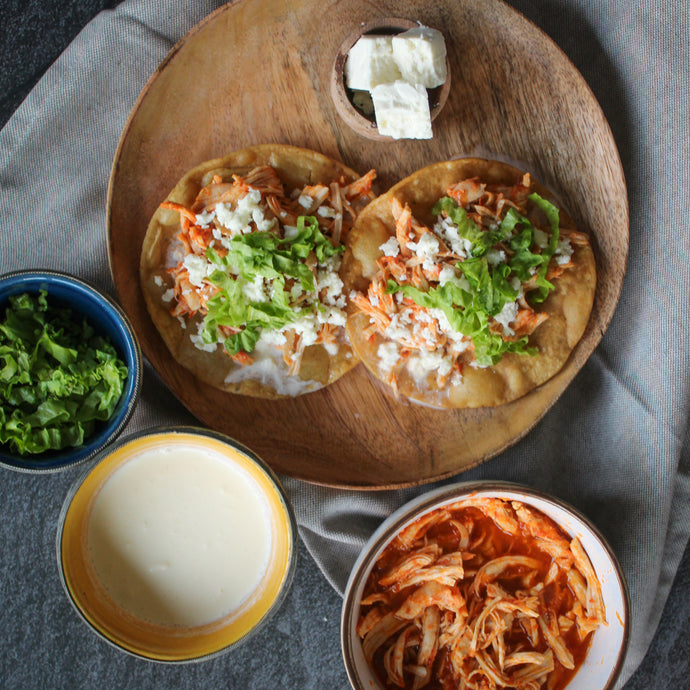 Receta de tostadas de tinga de pollo