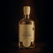 Cargar imagen en el visor de la galería, Mezcal Artesanal Espadín Agave Macho 700ml