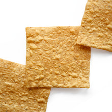 Cargar imagen en el visor de la galería, Tostadas Cuadradas Maíz Maya 12cm 10uds (137gr) - Maíz Maya - Tortillas Maya