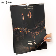 Cargar imagen en el visor de la galería, Calendario 2025 - Ruta del Maíz con Malena Díaz