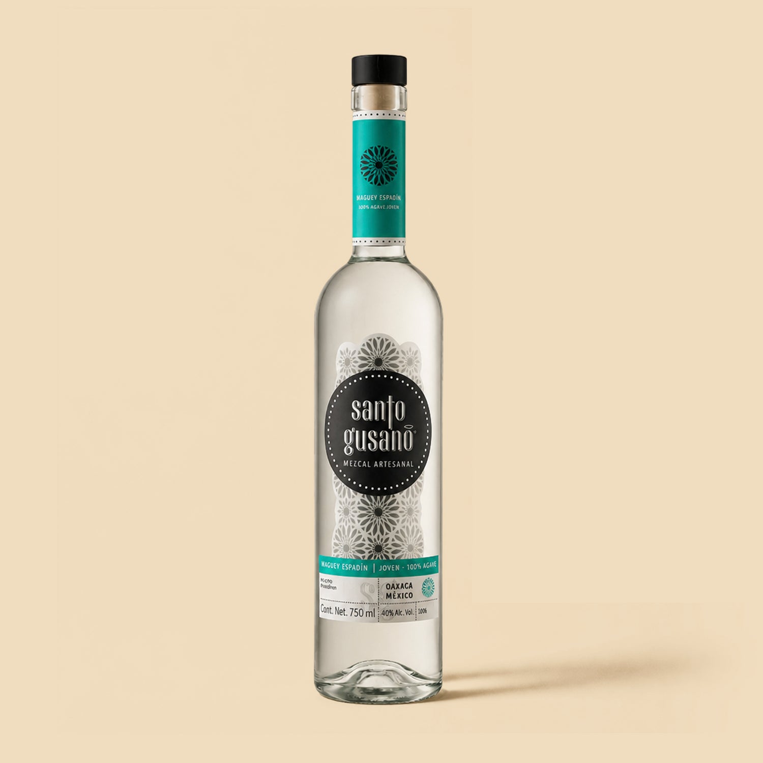 Mezcal Artesanal Espadín Joven Santo Gusano 700 ml